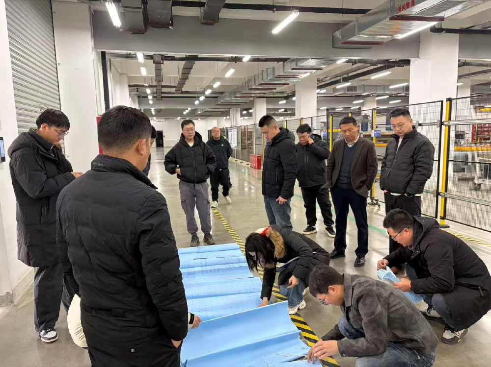 經(jīng)開區(qū)審計局對高新孵化園3#、5#廠房進(jìn)行現(xiàn)場結(jié)算審計